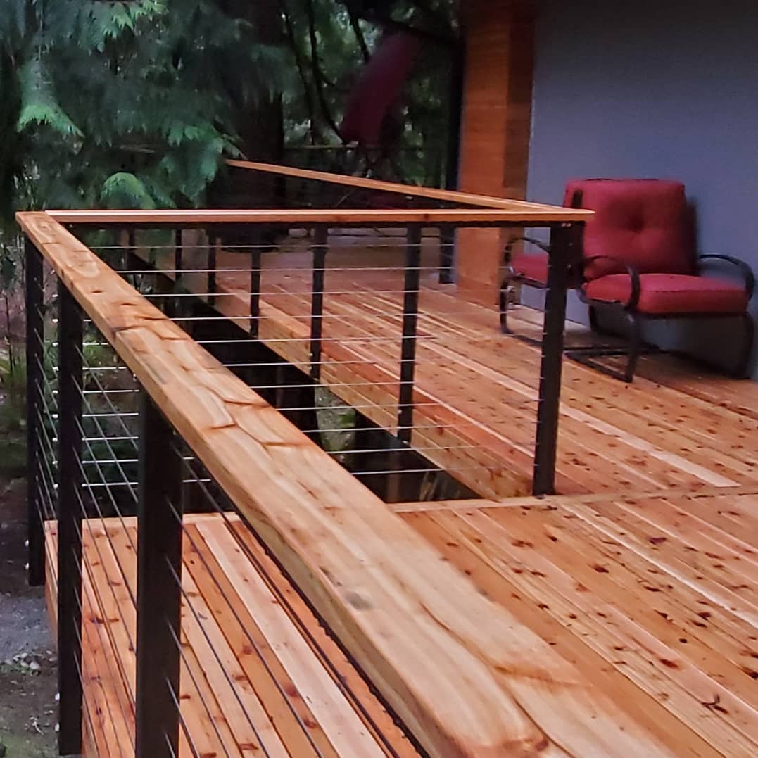 Horizontal Metal Railing for Deck - Great Lakes Metal Fabrication